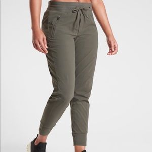 Athleta Jogger